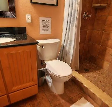 Quiet Vista Del Mar 2 Bedroom Condo Beachfront Property Cocoa Beach Exterior photo
